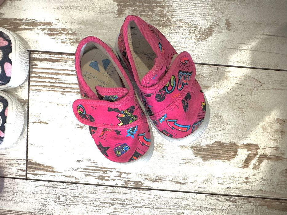 Детски пантофи 21 до 29