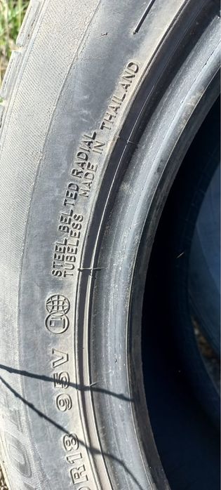 Продам шины DUNLOP 18