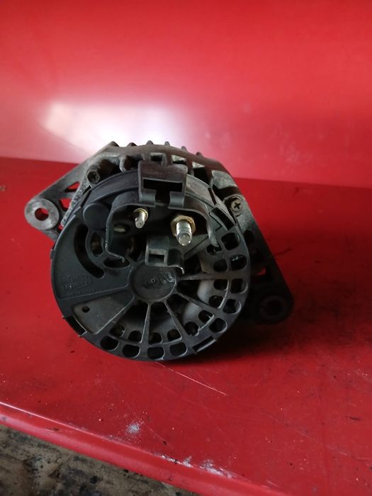Алтернатор Alfa Romeo 147