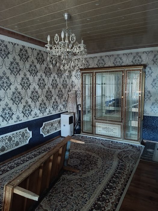 Продам квартиру 3 комнатную