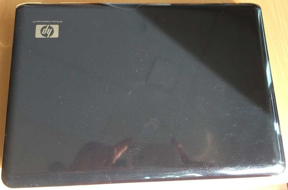 Laptop HP dv 2000 black