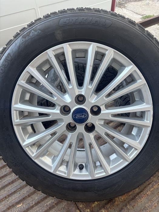 Джанти с гуми за Ford 5x108 17”