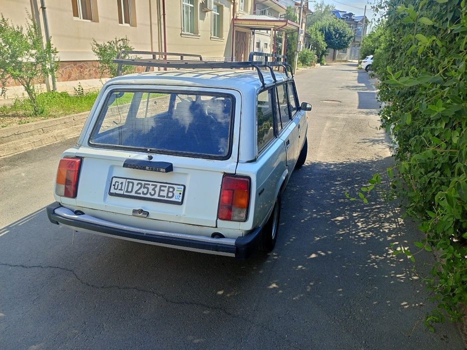 Sotiladi Vaz 2104