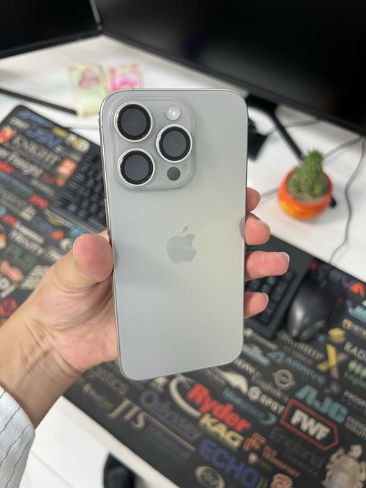 Iphone 15 pro 80% 256 gb