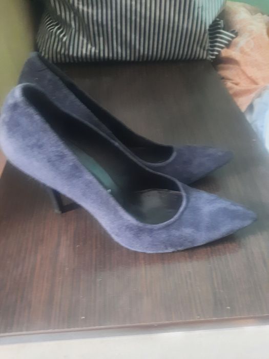 Продам туфли женские