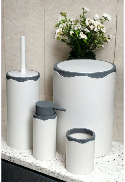 Акрилен комплект за баня от 4 части