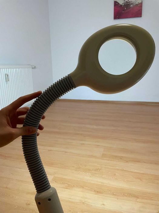 Vapozon cu Lupa Cosmetica LED 2 in 1