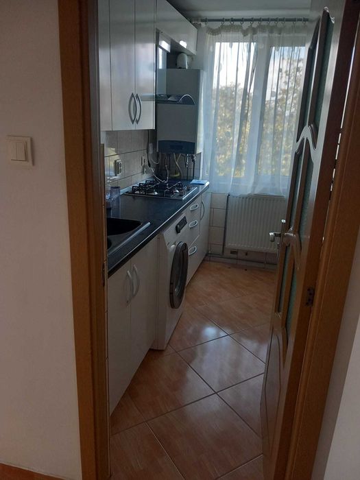 Apartament 2 camere de închiriat