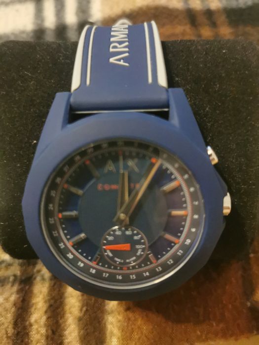 Ceas hibrid Armani Exchange
