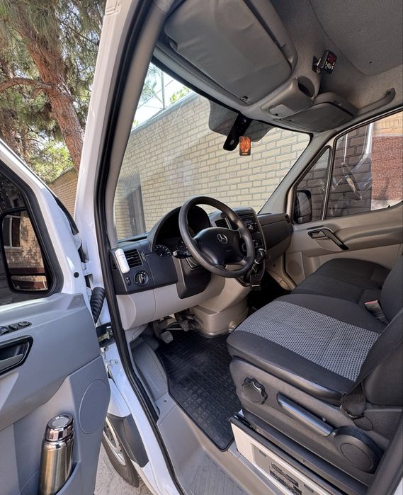 Mercedes Sprinter xolati ideal