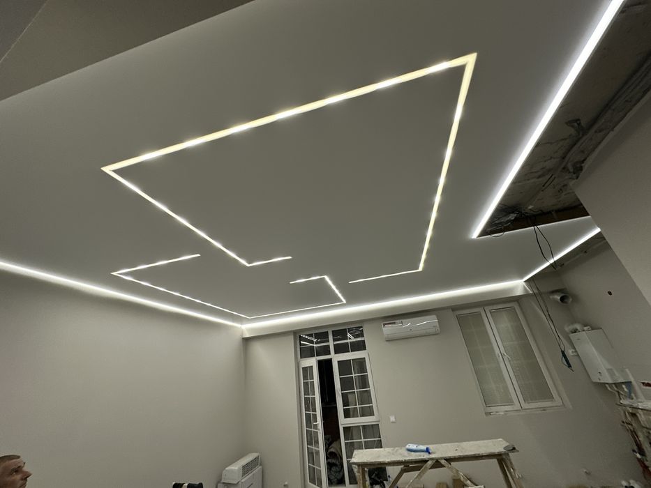 Натяжные потолки от Компании Level