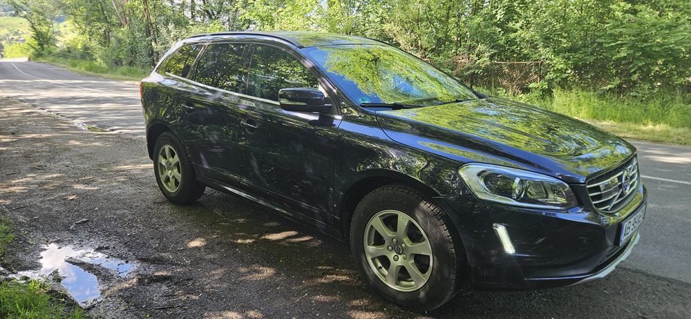VOLVO XC60 2016 — imagine 3