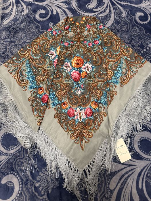 Batic , şal traditional rusesc din lânǎ