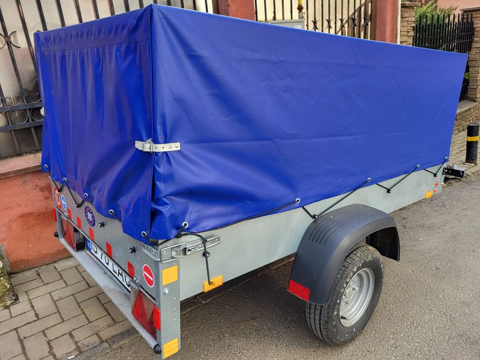 Remorca de închiriat 750kg,cu prelata