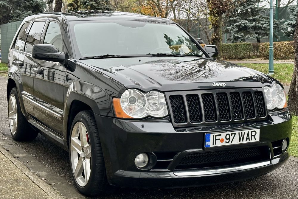 Jeep Grand Cherokee SRT8