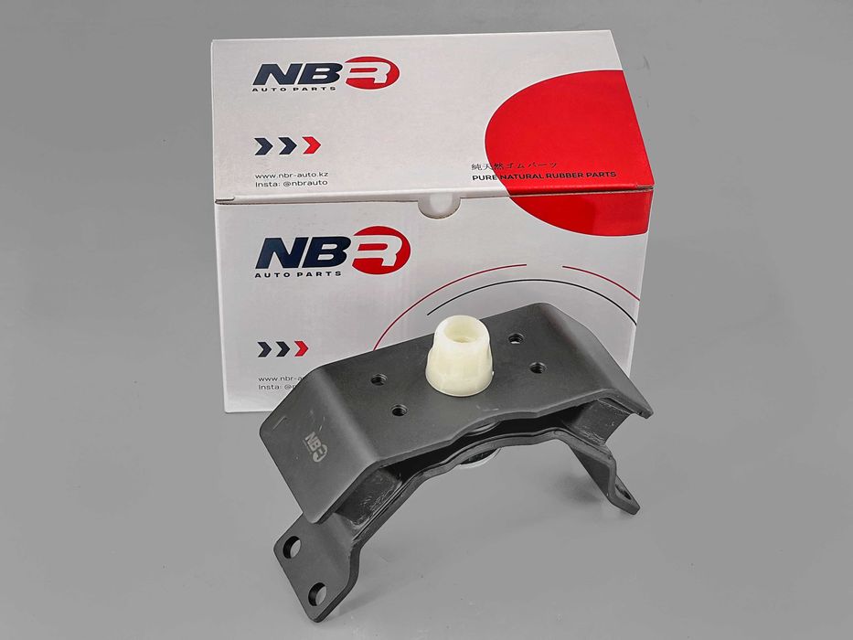 Опора/Подушка двигателя TOYOTA Hilux/Fortuner 3.0L 04-12