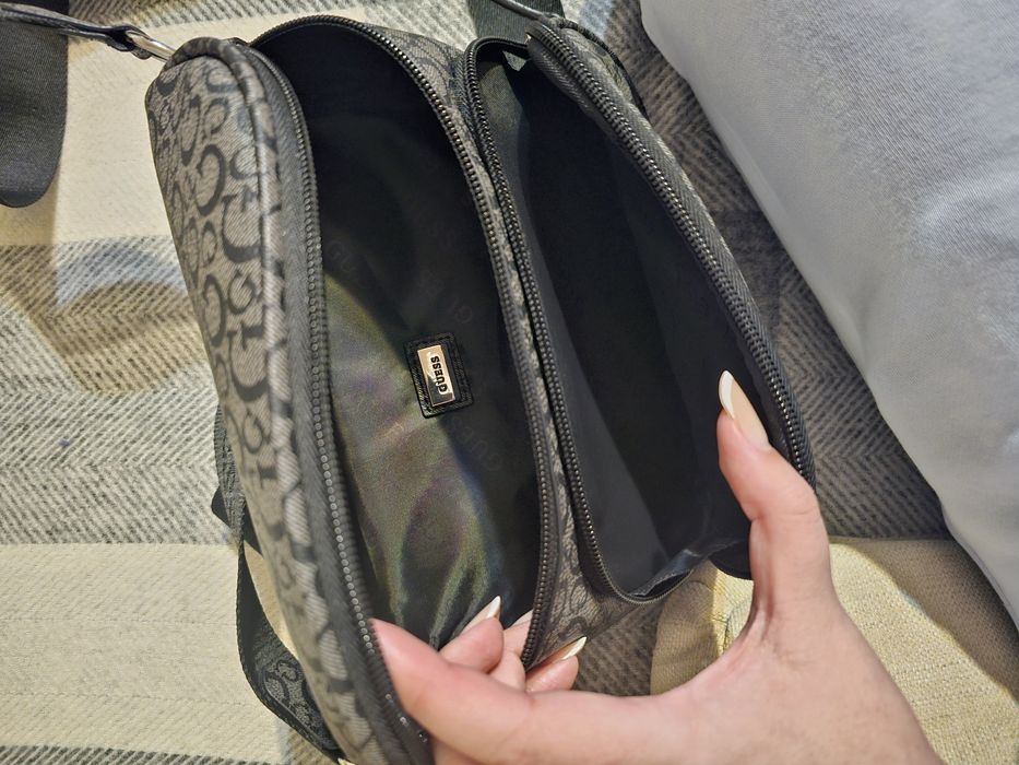 Borseta Guess barbati