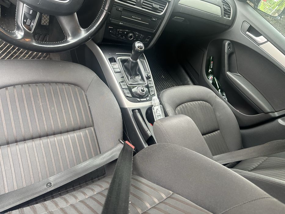 AUDI A4 2011 — imagine 2