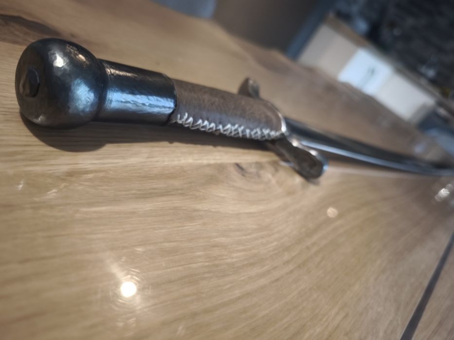 Пра Българска сабя