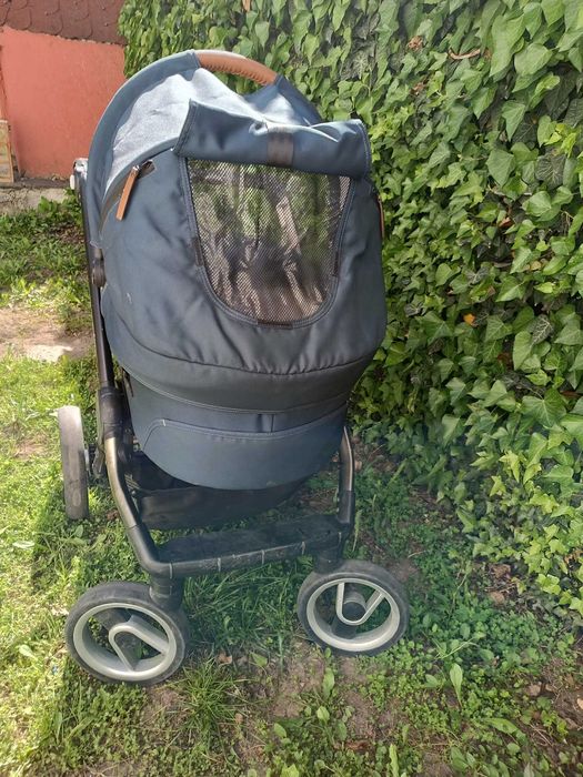 БЕБЕШКА КОЛИЧКА 2 В 1 MUTSY EVO