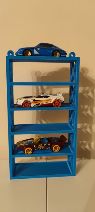 Hot Wheels поставка за 6 колички 1:64