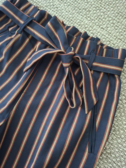 Pantaloni dungi Zara mărimea S