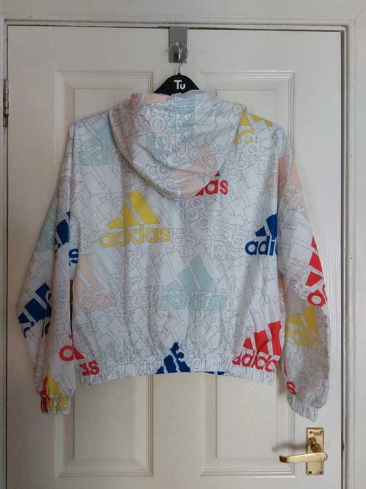 Adidas уникална ветровка