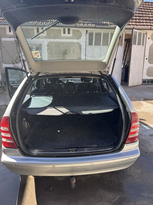 Mercedes benz C220