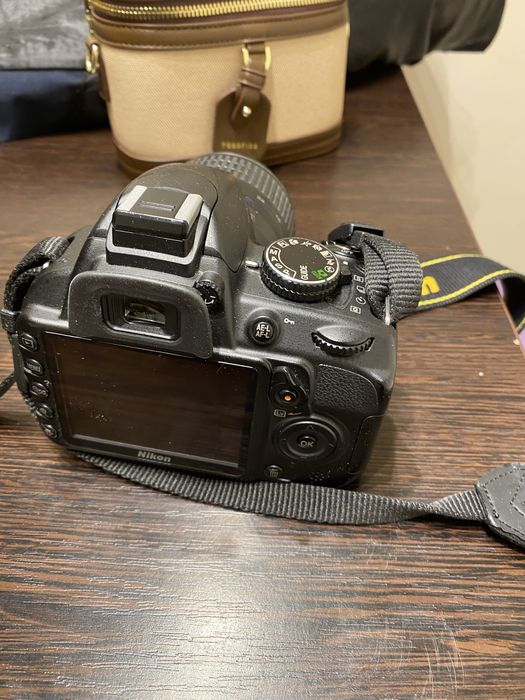 Продам камеру Nikon D3100