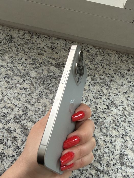 Telefon Iphone  15 Pro