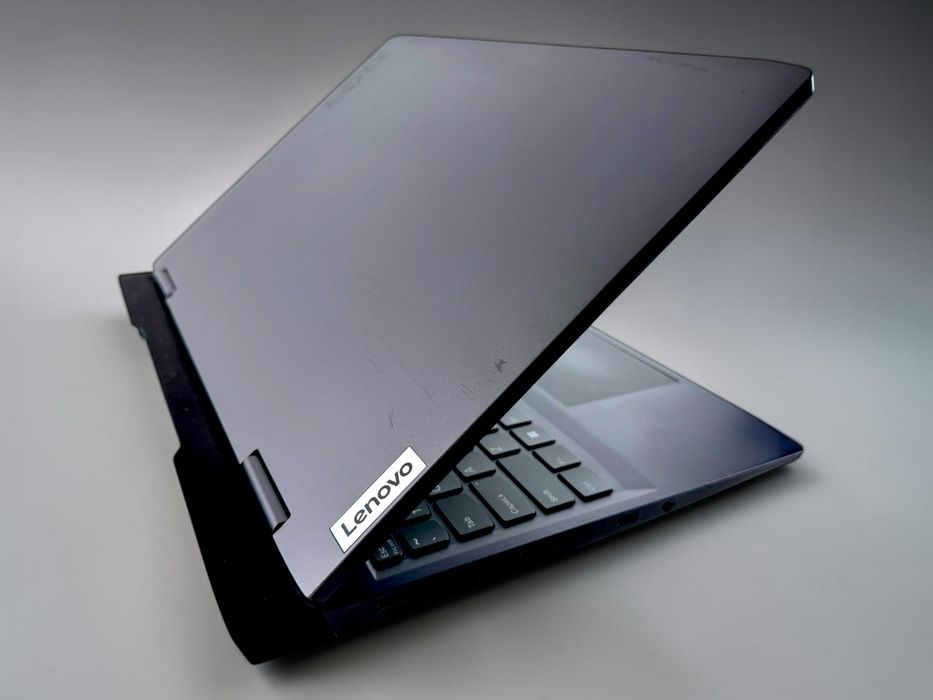 Lenovo LOQ 15" Full HD 144Hz i7-13700H 16RAM 512SSD RTX 4060 Перфектен! Гаранция!