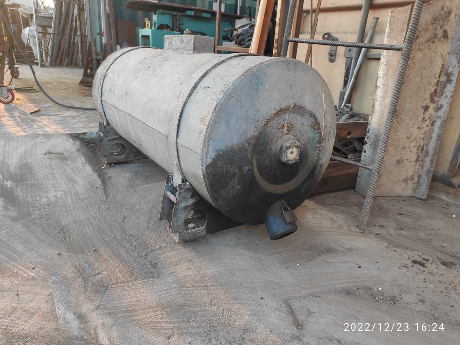 Грузовые запчасти для полуприцепа и тягача