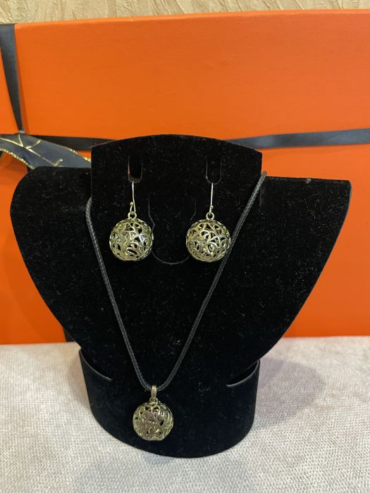 Продам подвески бусы фото смотрите