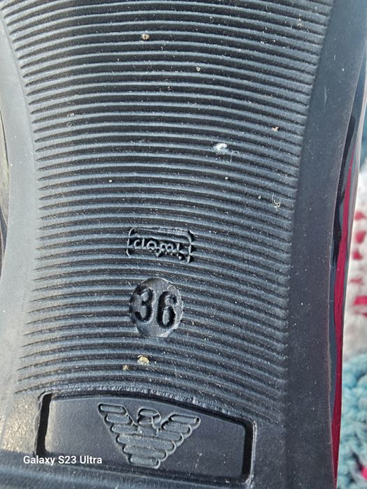 Balerini Armani piele