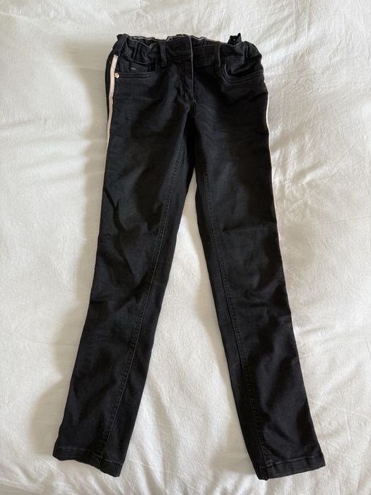 set salopete cu bluza si set camasa cu pantaloni