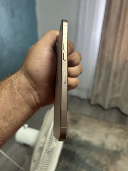 Vand iphone 16 pro max desert Titanium! 256 gb!