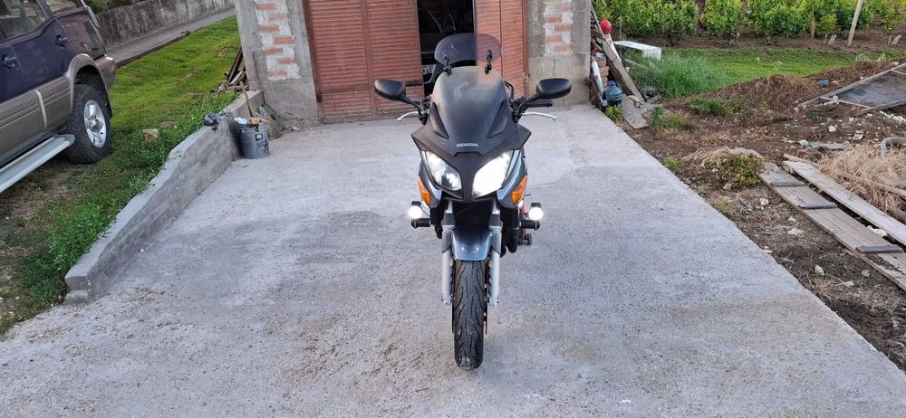 Honda cbf 600s 2005g.