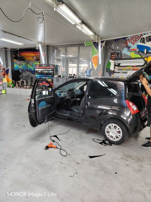 Vand Renault Twingo model 2013.