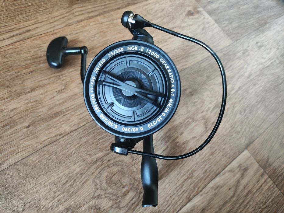 Катушка карповая. Новая.