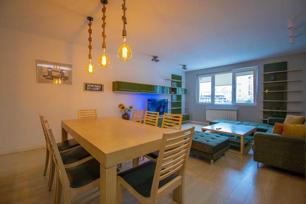 Продава се Тристаен апартамент в София, Младост 2 - 132 кв.м за 3258 €/кв.м - Снимка #3