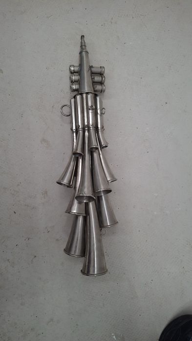 Ретро фанфари в отлично състояние