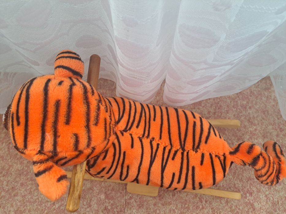 Люлка-тигърче с талисман