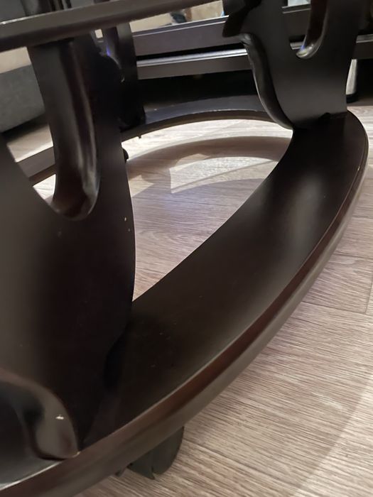 Журнальный столик