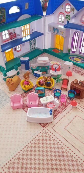 Занимателни играчки ,като нови.