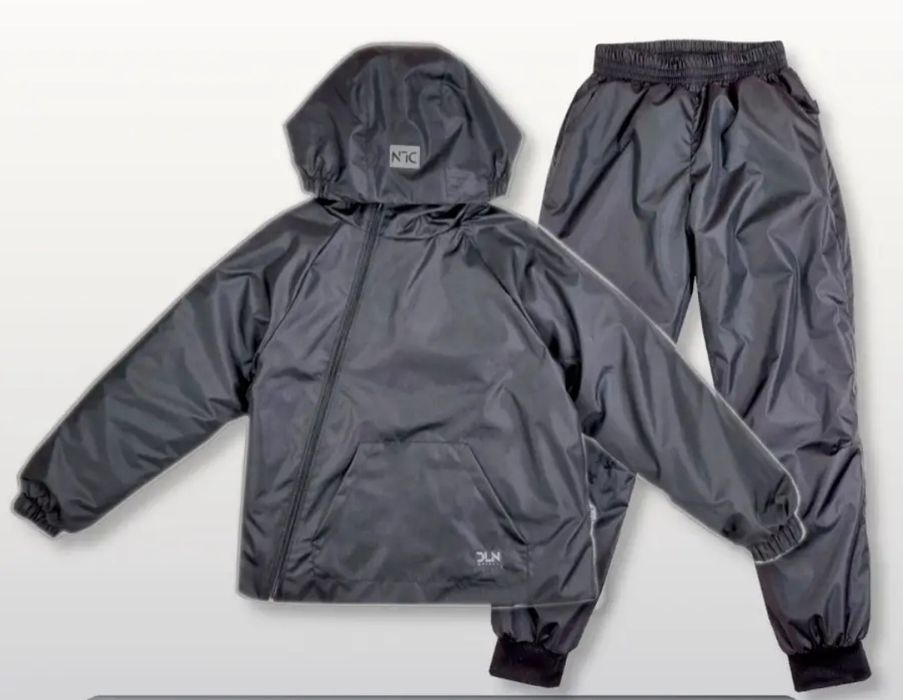 Непромокаемый костюм