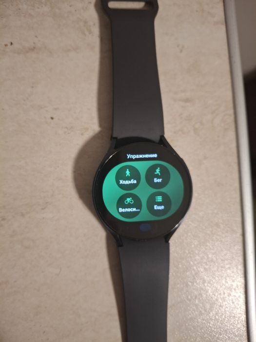 Смарт часы Samsung Galaxy Watch6