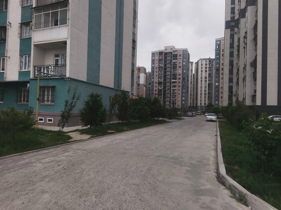 Под безнис 8+8 сот нежилой земля