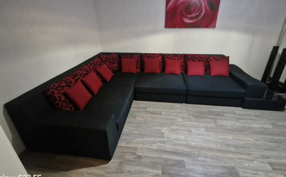 Vând colțar modular Milano