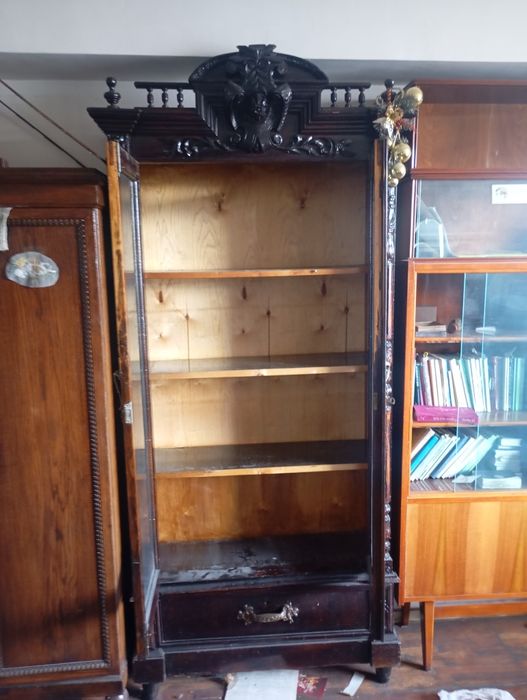 Антиквариат мебель