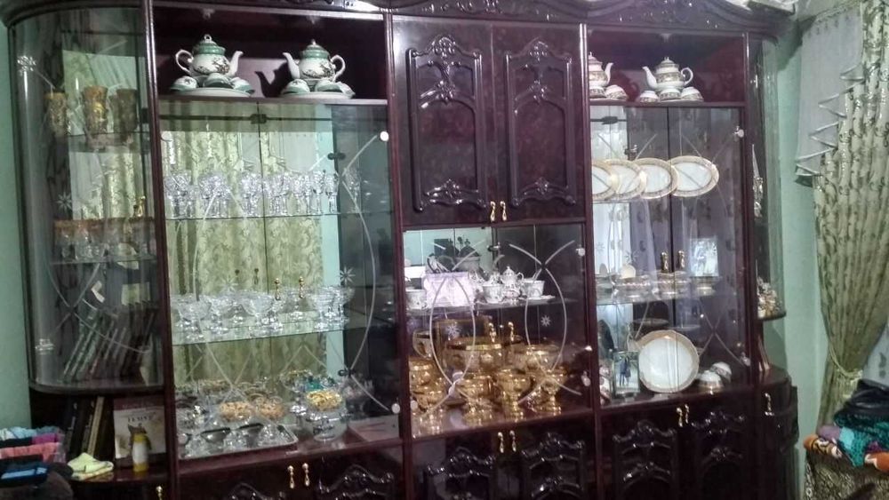 Mehmonxona uchun stenka,  holati ajoyib